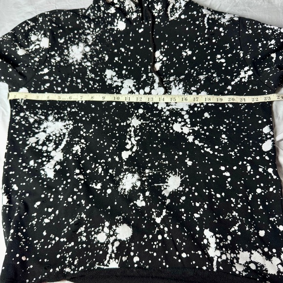 Brooklyn Cloth Mfg Co Lightweight Short-Sleeve Hoodie – White Splatter Print - Picture 10 of 12